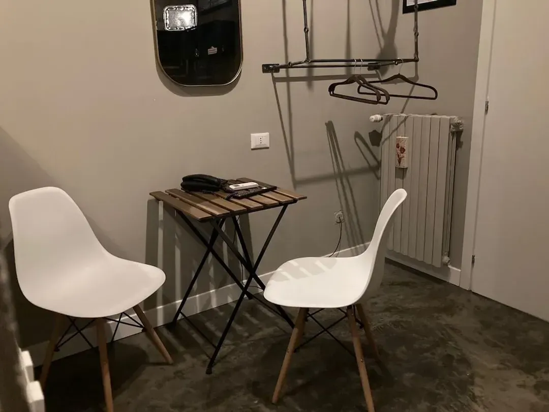 Room amenity