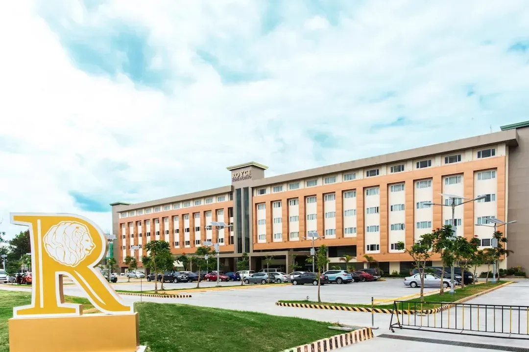 Pampanga-Royce Hotel & Casino