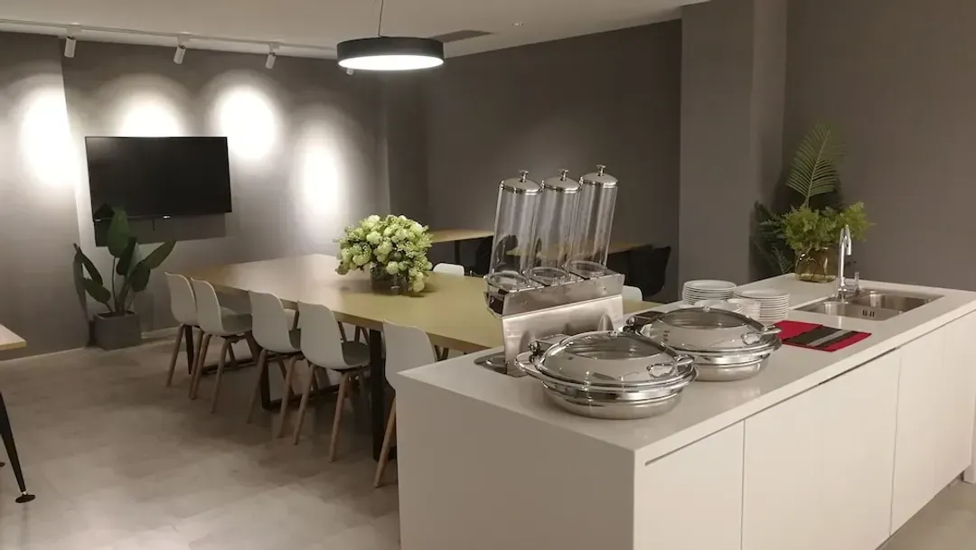 Breakfast buffet