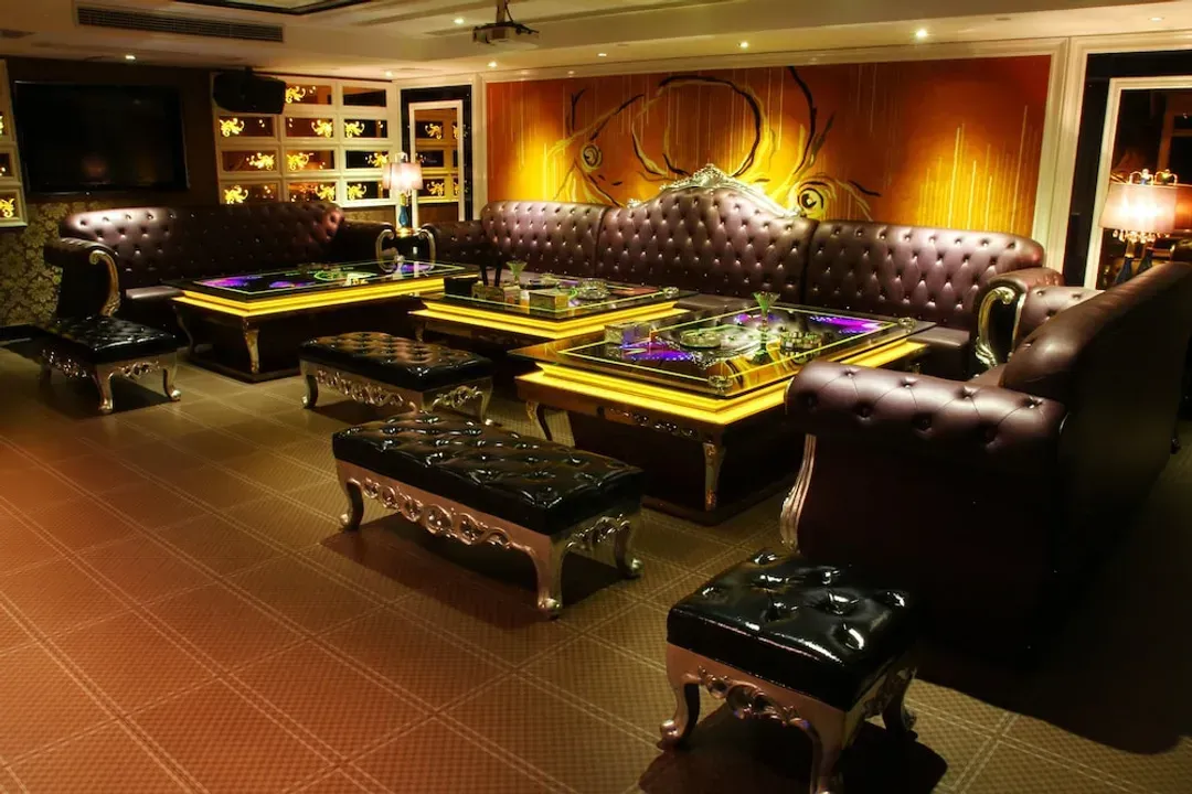 Karaoke room