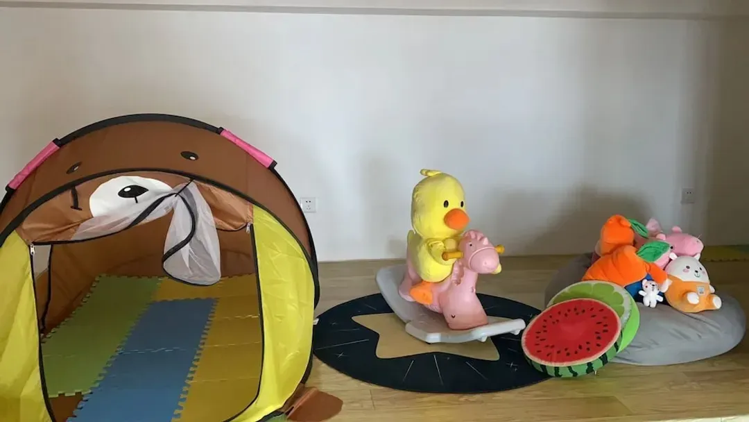 Children's theme room