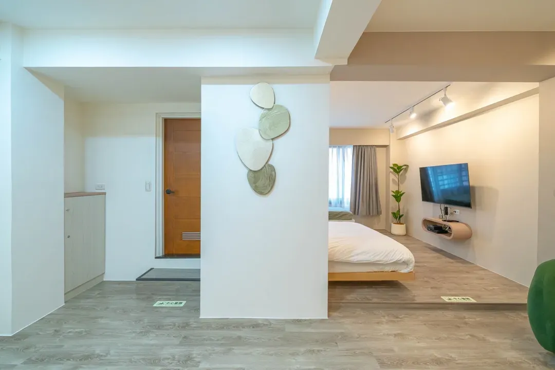 Tsum Chill /near the Second Art Museum and Chihkan Tower Business District