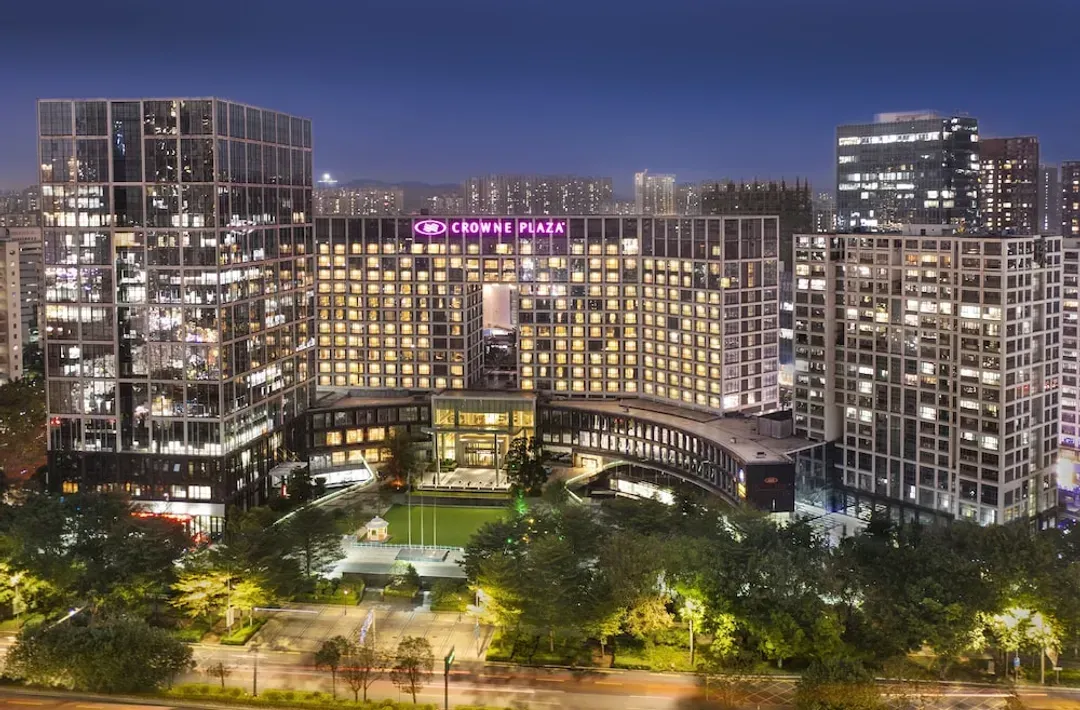 Shenzhen City-Crowne Plaza Shenzhen Longgang City Centre by IHG