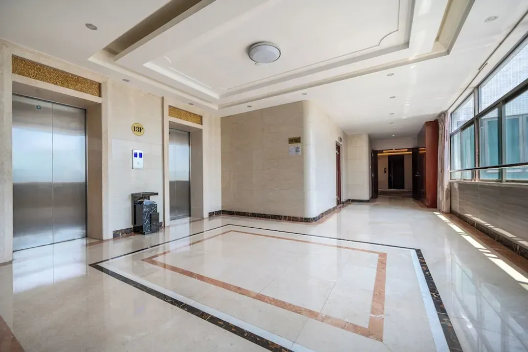 Elevator
