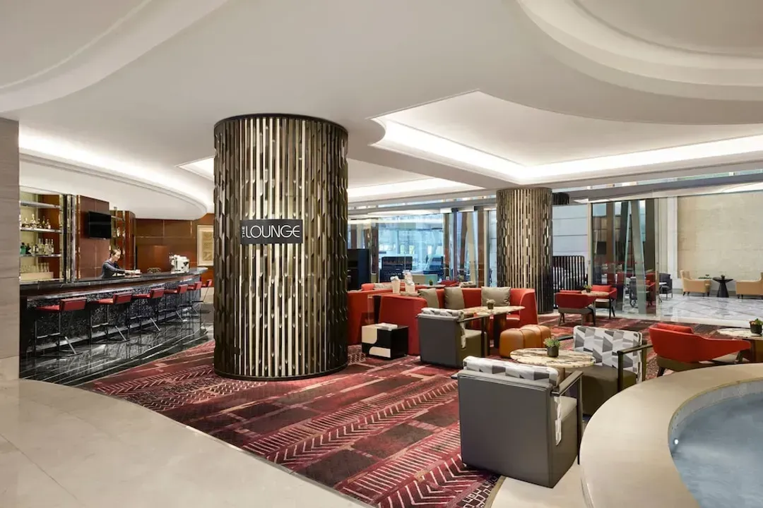 Lobby lounge