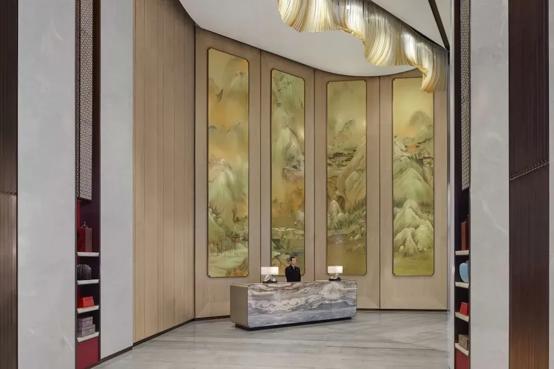 Concierge desk