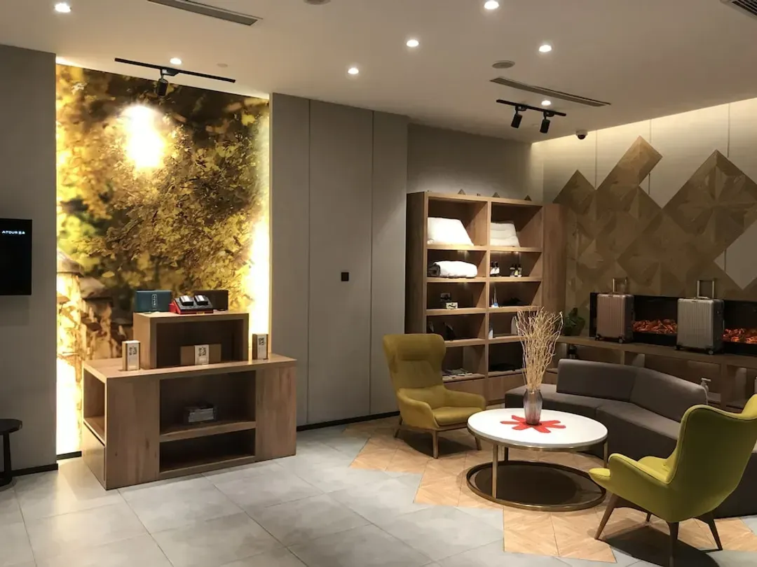 Lobby sitting area
