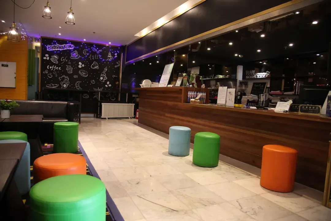 Check-in/check-out kiosk
