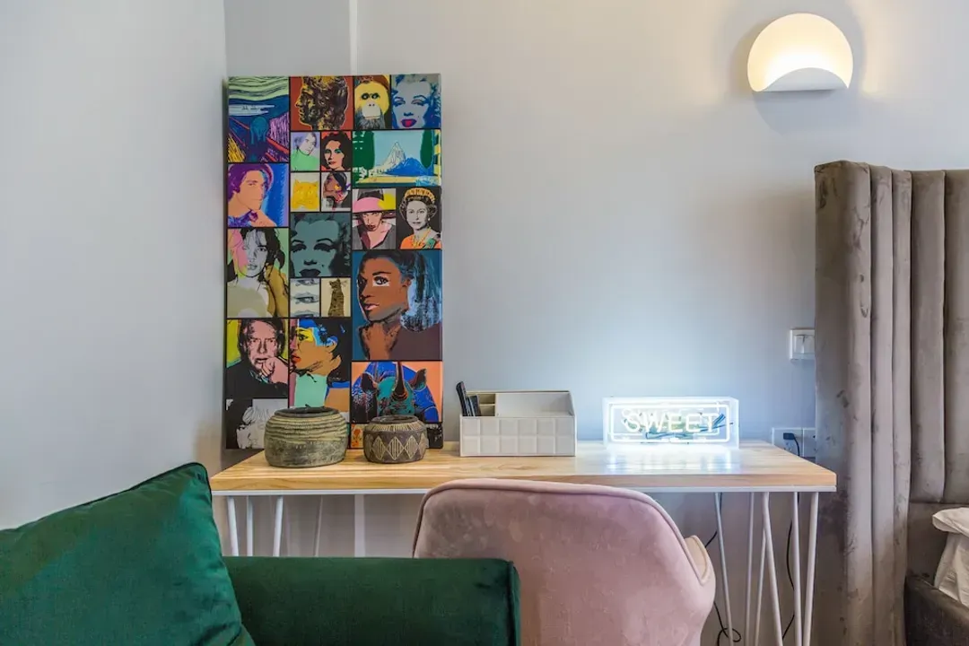 Room amenity