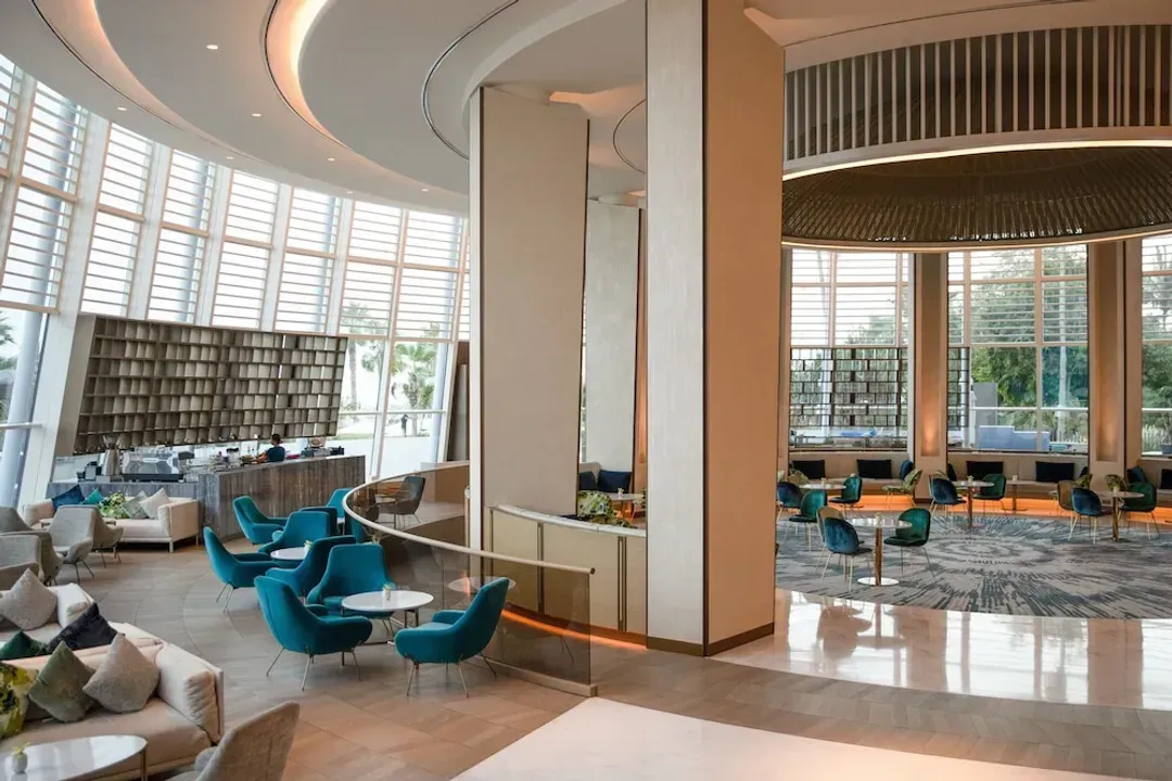 Lobby lounge