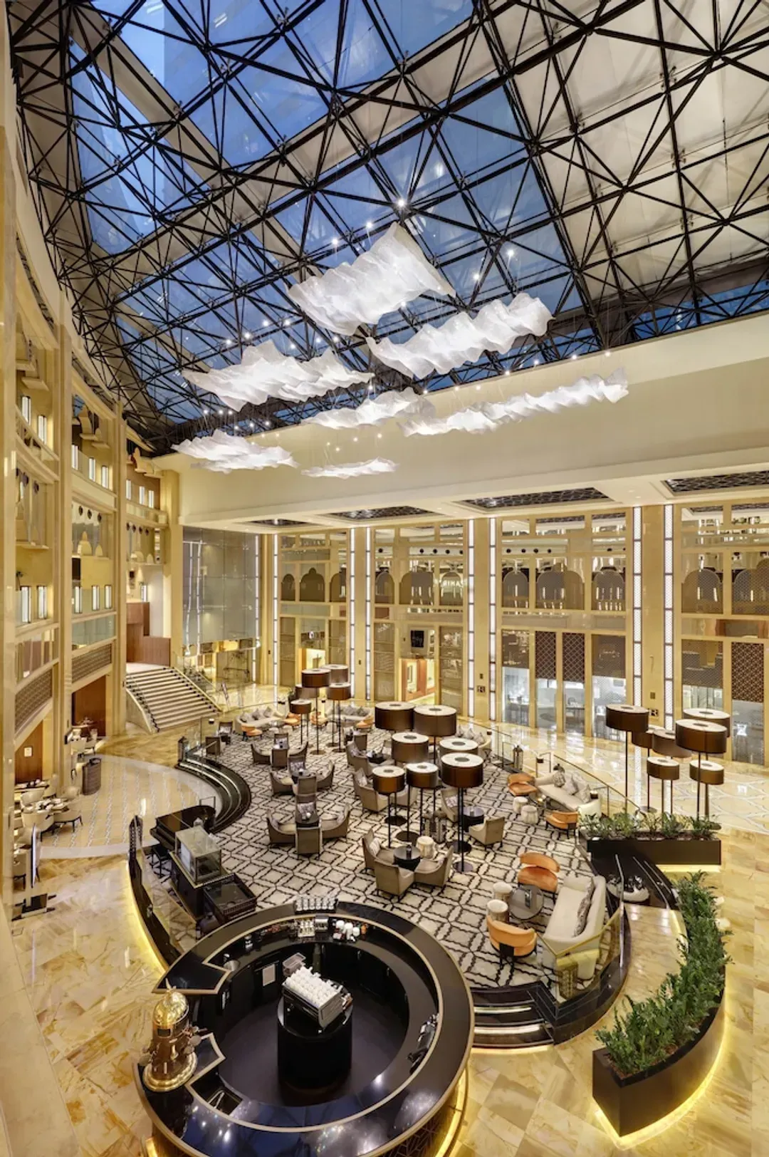 Lobby lounge