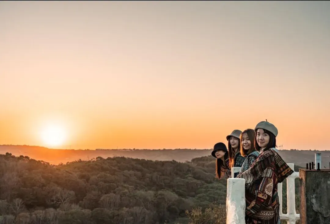 黃金好望角露營區 | 限時優惠75折！超美夕陽懶人露營，豪華一泊二食-16