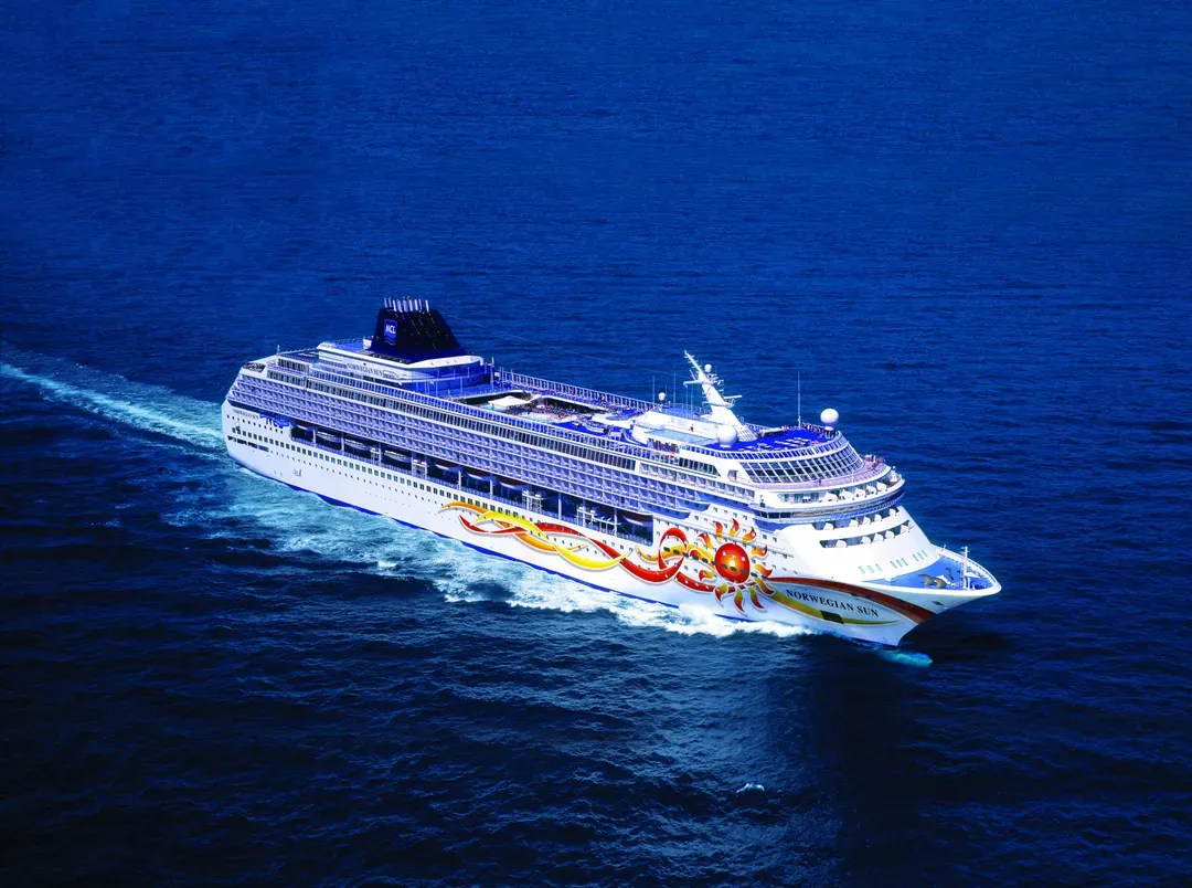 NCL SUN 太陽號