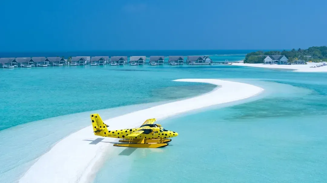 Maldives-Four Seasons Maldives at Landaa Giraavaru