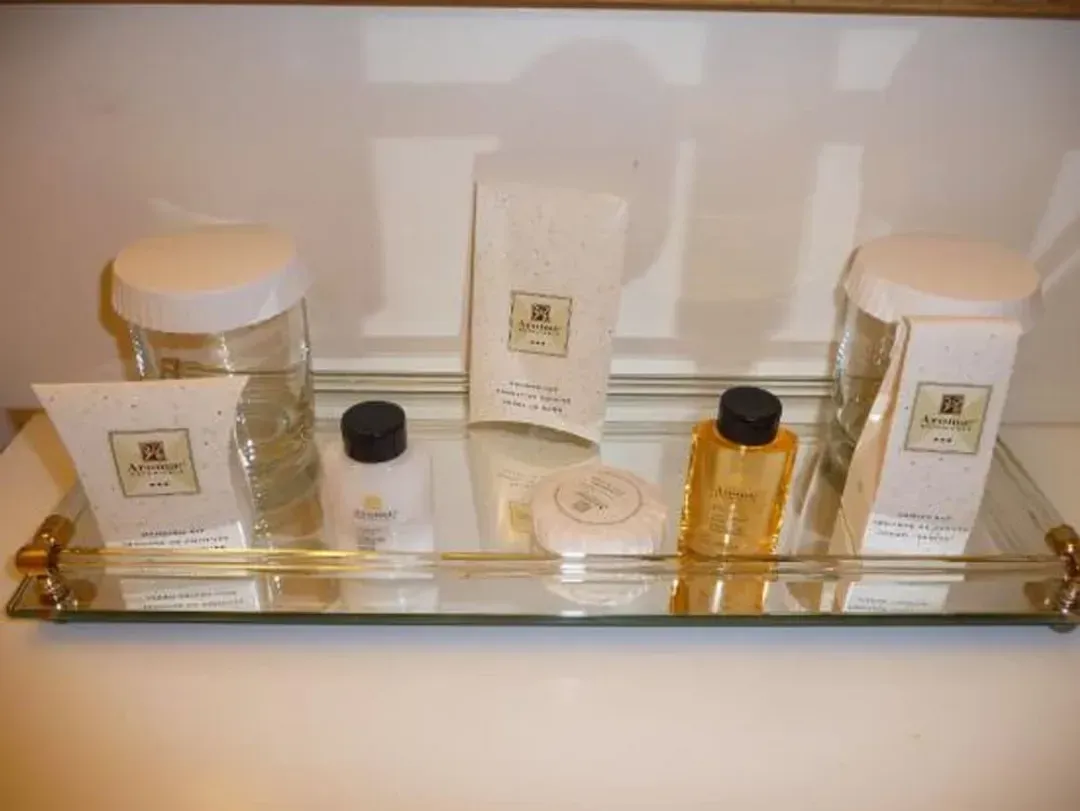 Bathroom amenities