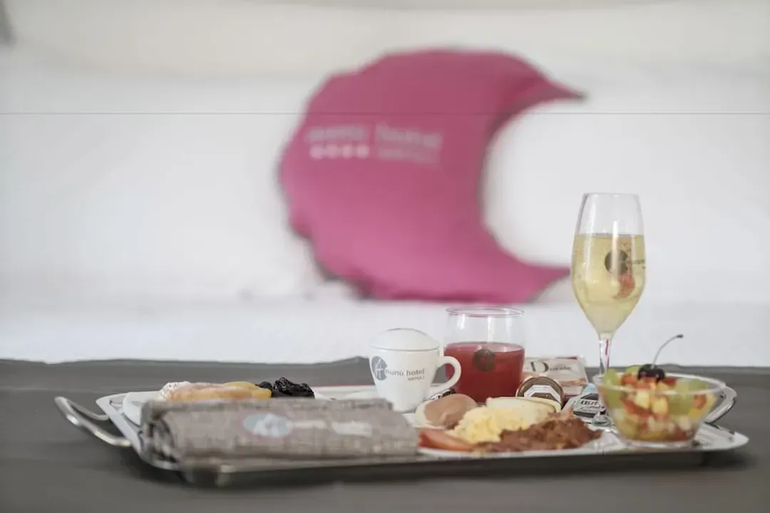 Room service - dining