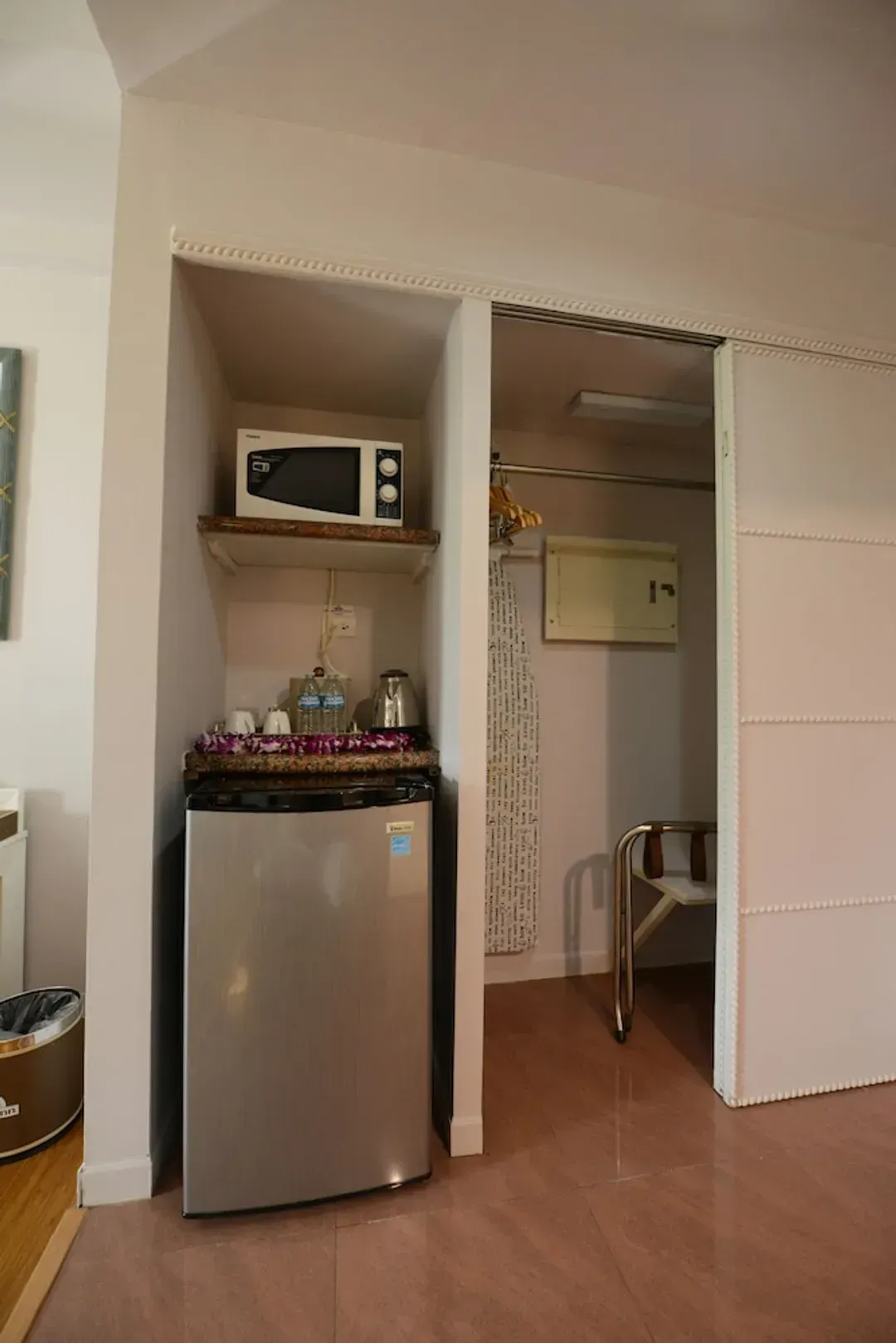 Room amenity