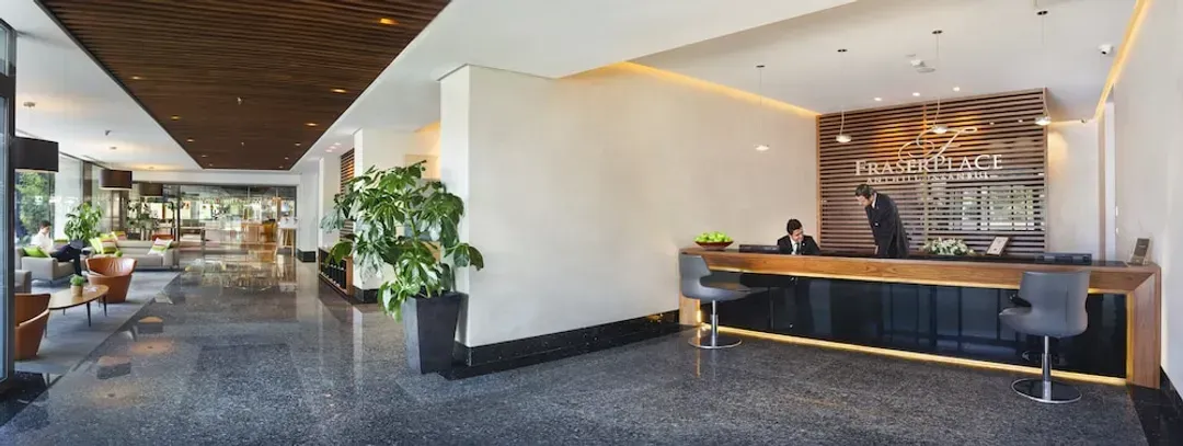 Lobby lounge