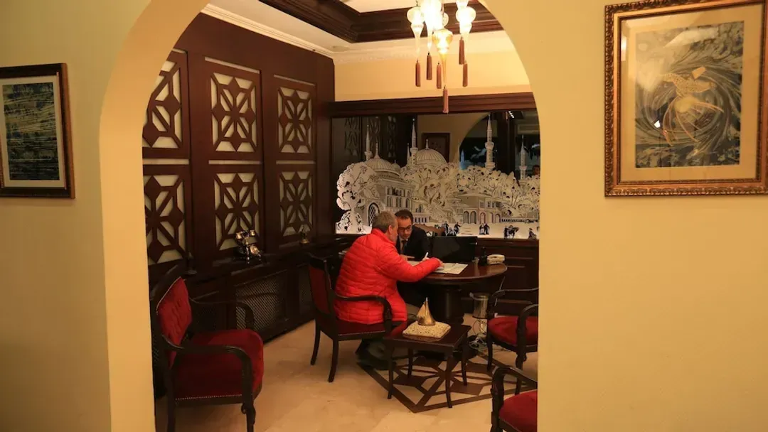 Concierge desk