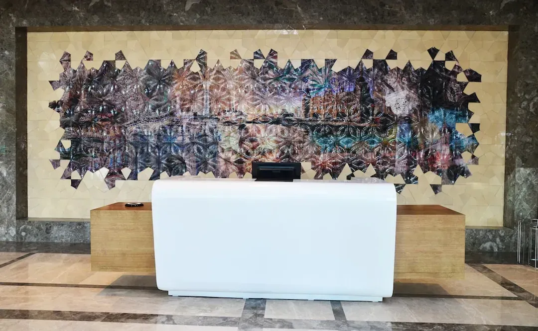 Concierge desk