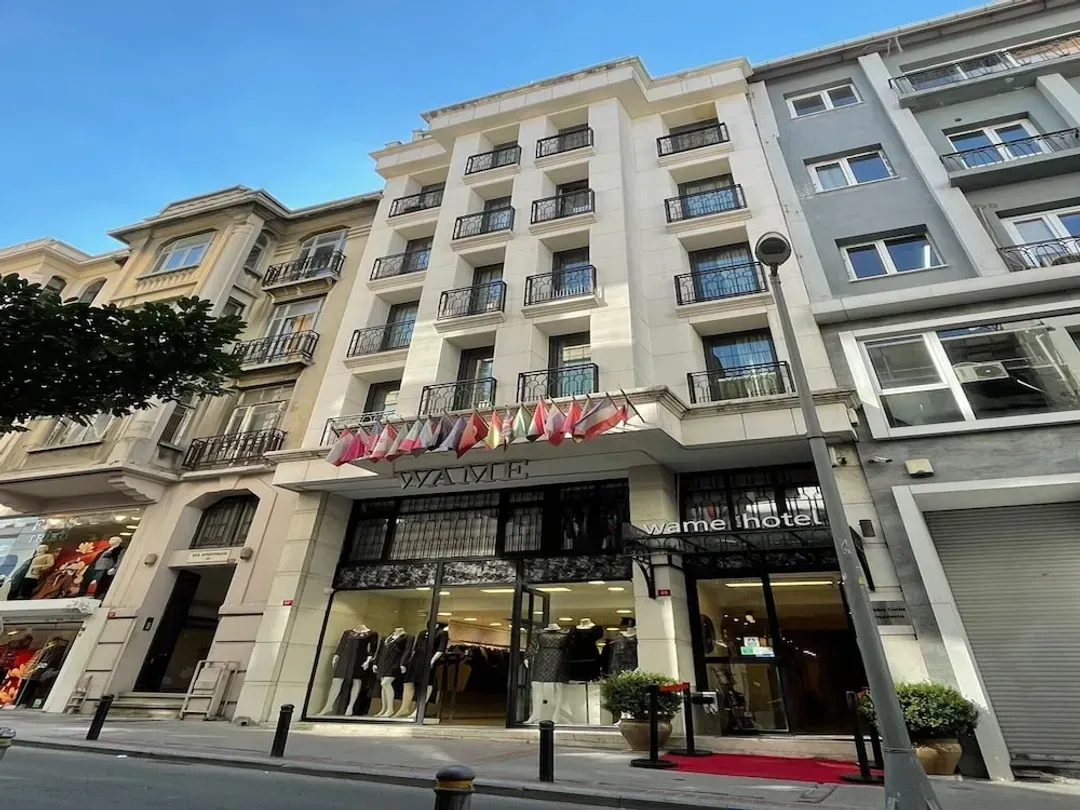 Istanbulite-Wame Suite Hotel