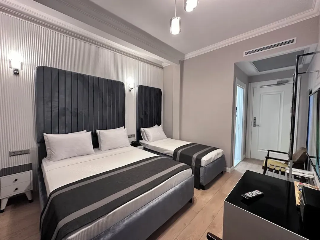 Istanbulite-The Now Hotel
