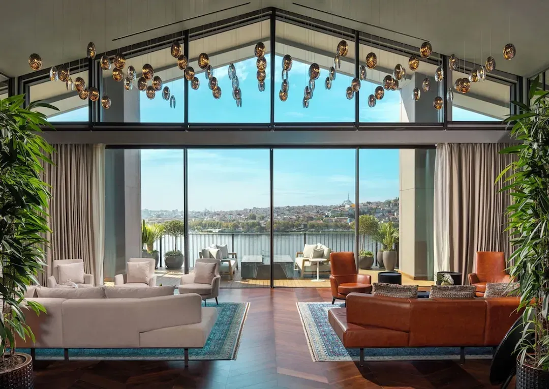 Istanbulite-Rixos Tersane Istanbul