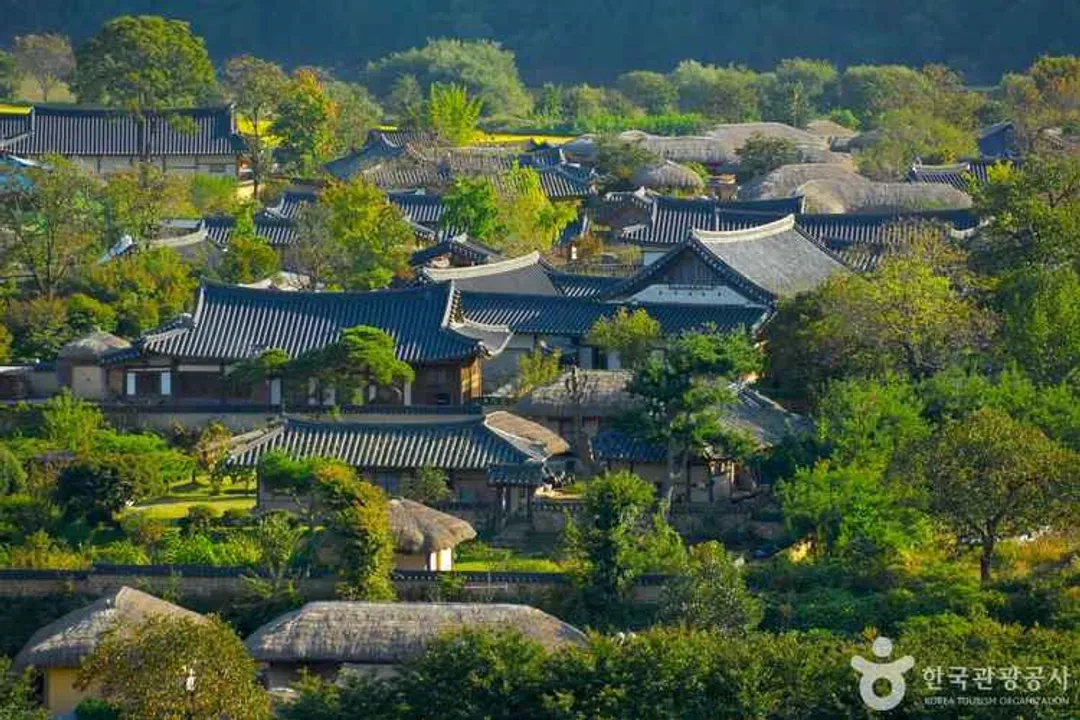 安東河回村