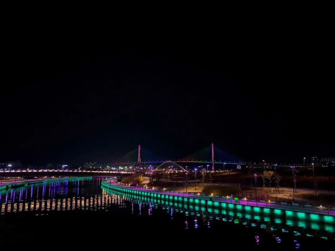 親水公園夜景