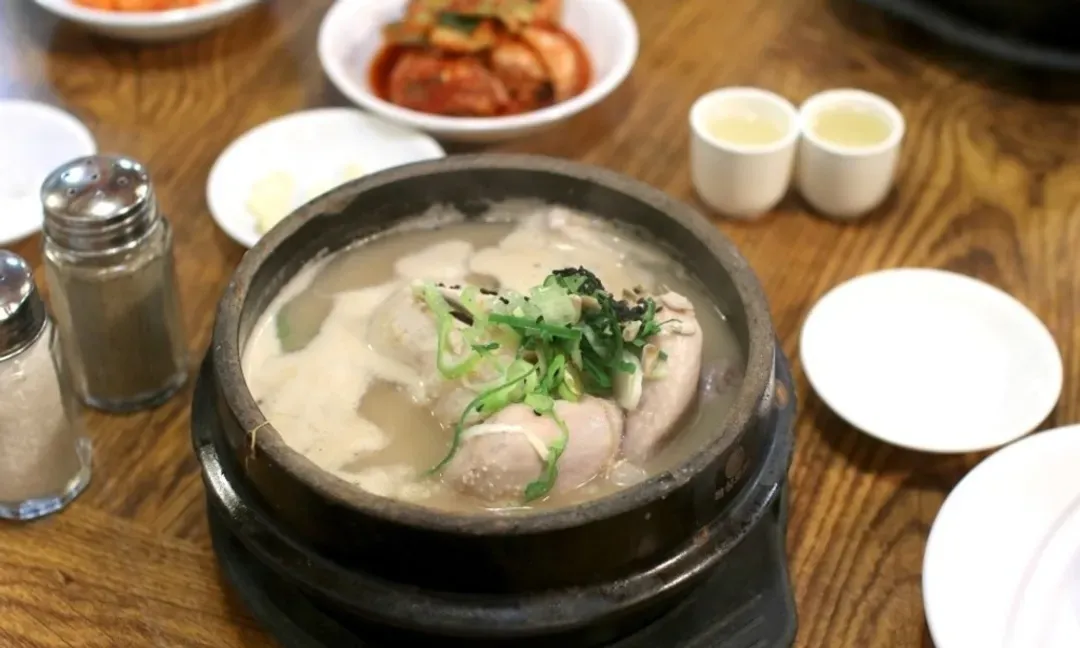 人蔘雞風味餐