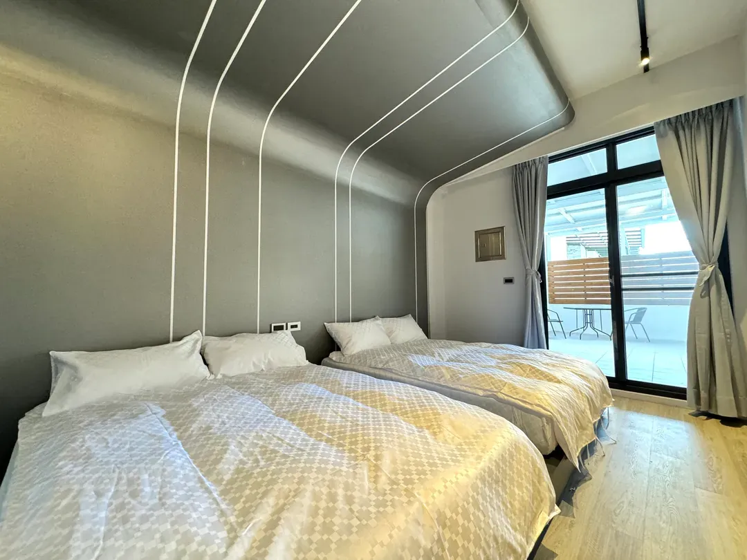 No.9 Light Boat B&B