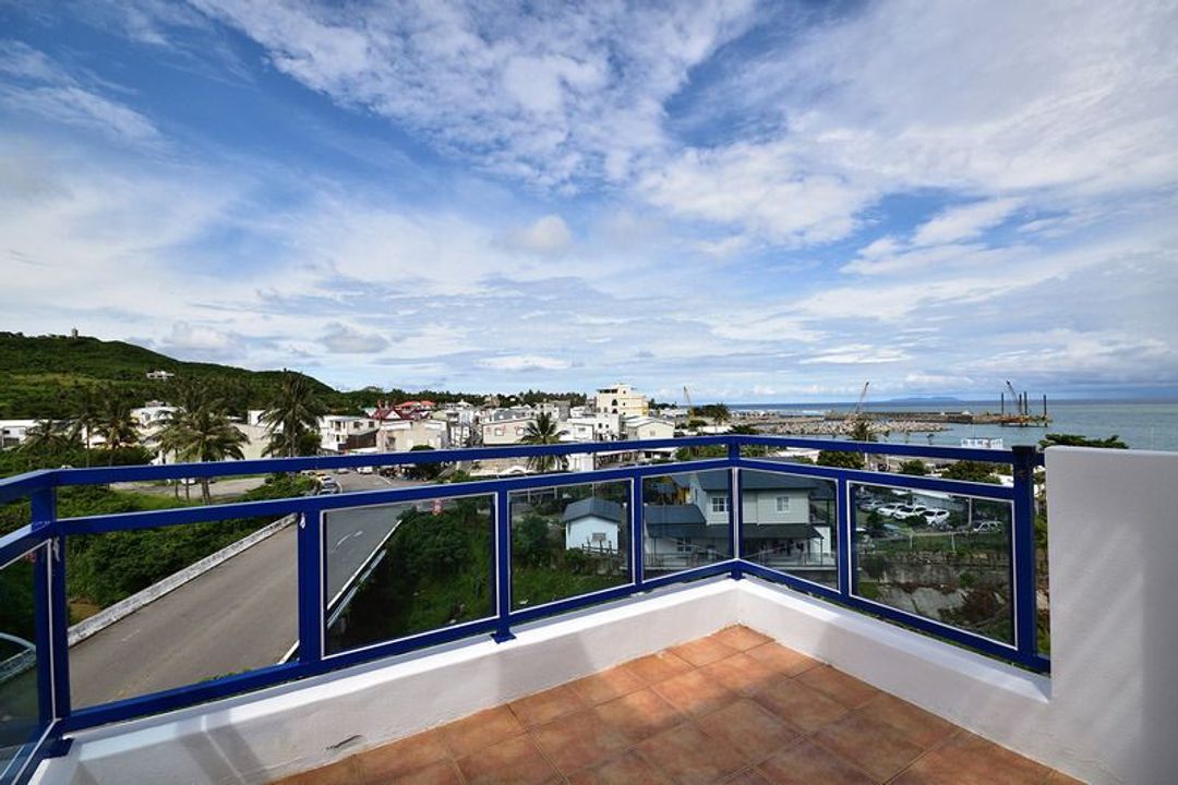 Taitung County-Fuyue  B&B