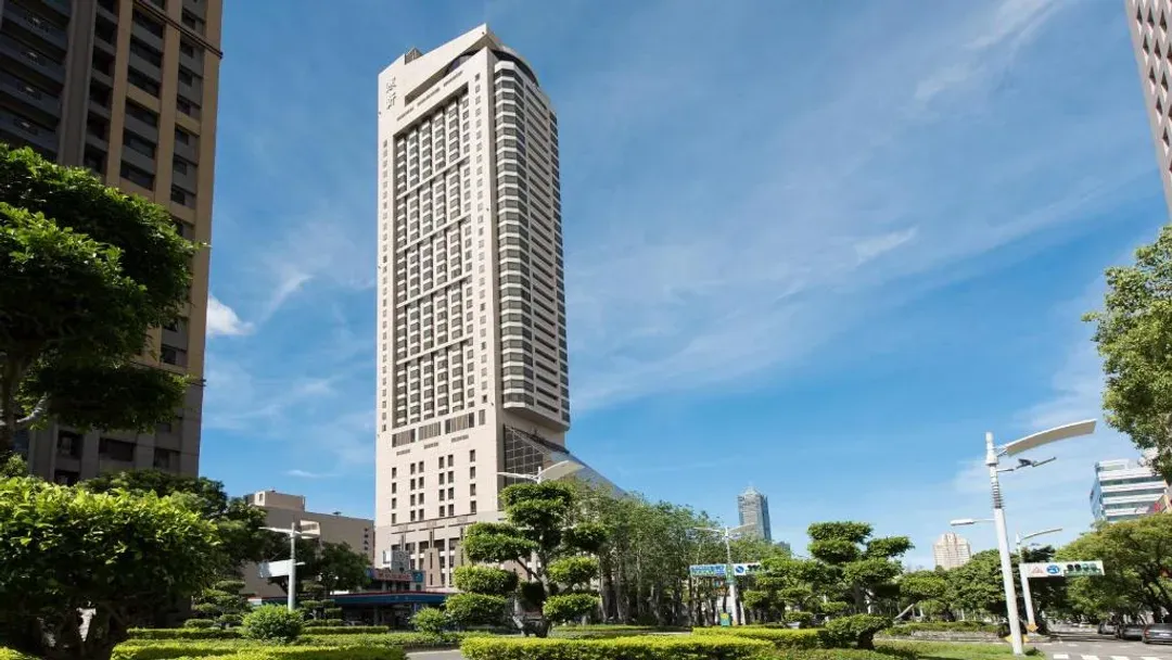 【高鐵假期】 高雄寒軒國際大飯店2日自由行｜獅甲站免費預約接駁服務