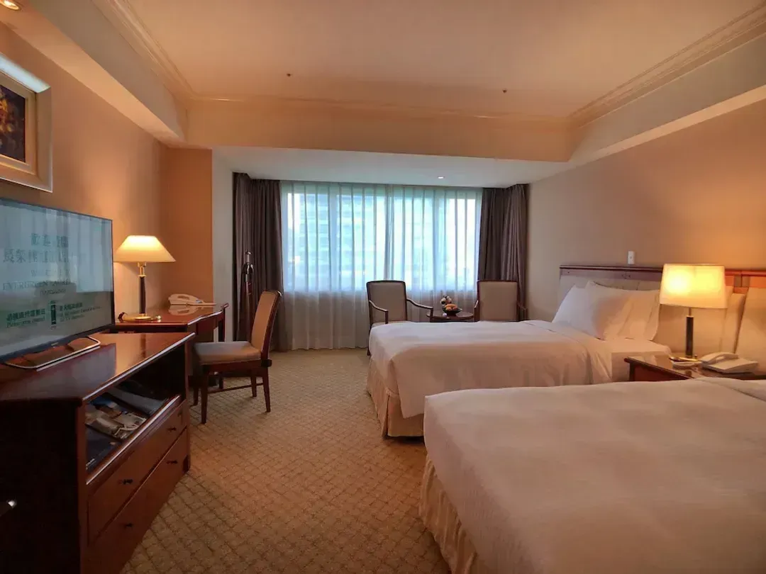 【High Speed Rail Holiday】 Evergreen Laurel Hotel (Taichung) 2-Day Free Travel