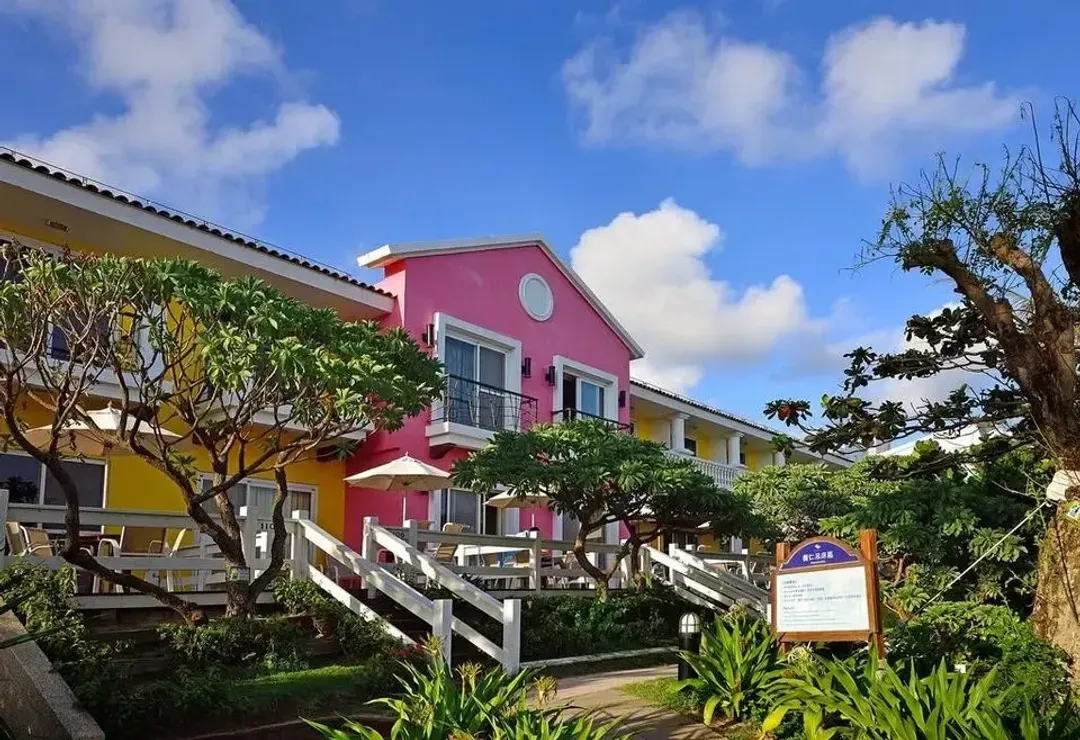 【High Speed Rail Holiday】 2-Day Free Travel at Kenting Chateau Beach Hotel