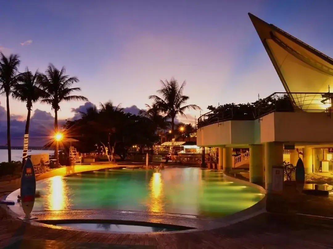 【High Speed Rail Holiday】 2-Day Free Travel at Kenting Chateau Beach Hotel