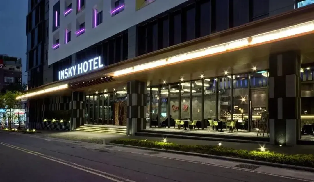 【High Speed Rail Holiday】2-day free travel at Taichung Fengjia Starway Hotel