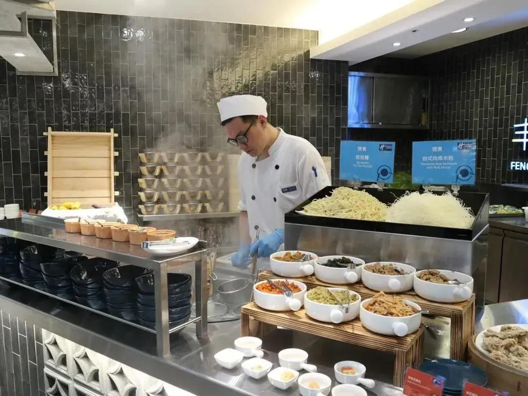 【高鐵假期】 臺中公園智選假日飯店2日自由行｜近台中車站-5
