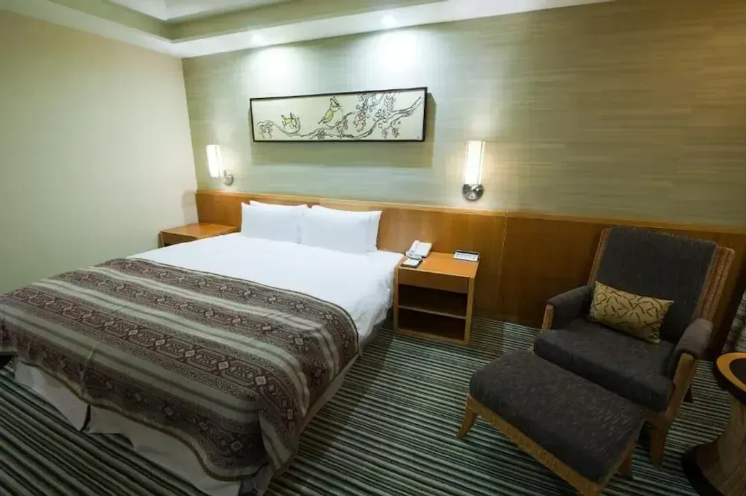 【High Speed Rail Holiday】 Chiayi Nice Prince Hotel 2-Day Free Travel
