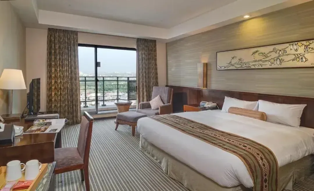 【High Speed Rail Holiday】 Chiayi Nice Prince Hotel 2-Day Free Travel