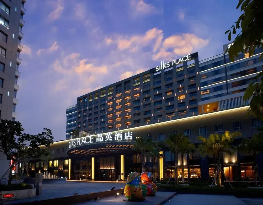【High Speed Rail Holiday】 2-Day Free Travel at Silks Place Tainan