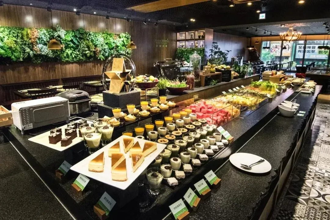 【High Speed Rail Holiday】 2-Day Free Travel at Just Sleep Kaohsiung Station
