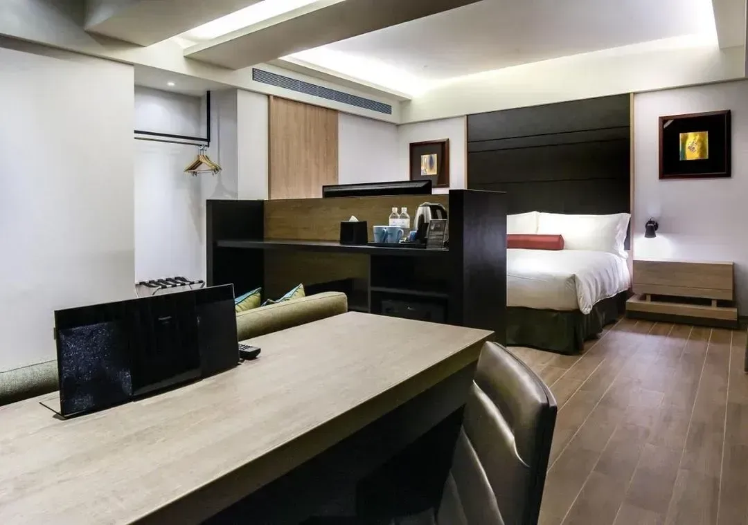 【High Speed Rail Holiday】 2-Day Free Travel at Just Sleep Kaohsiung Station