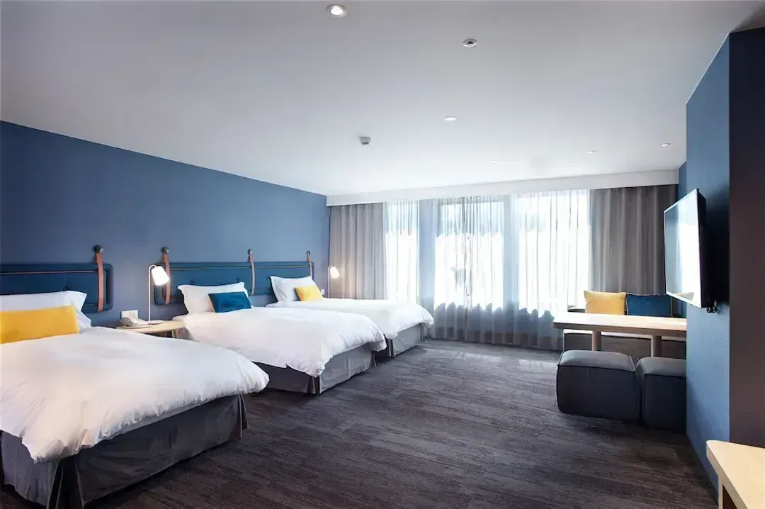 【High Speed Rail Holiday】 2-Day Free Travel at Just Sleep Taipei Ximen