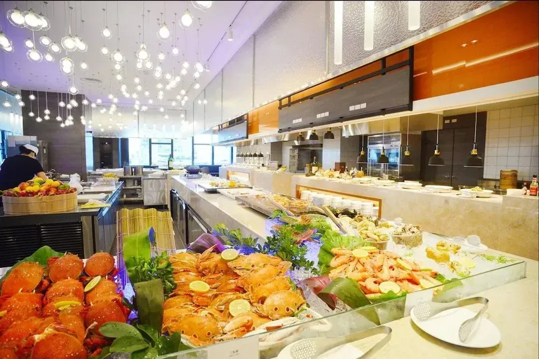 【高铁假期】 凯达大饭店．台北2日自由行｜近龙山寺站、附泳池