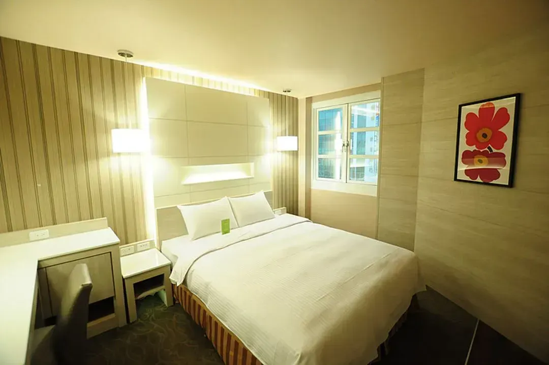 【High Speed Rail Holiday】Kangqiao Hotel Kaohsiung． Zhongshan Bade Pavilion 2-day free travel