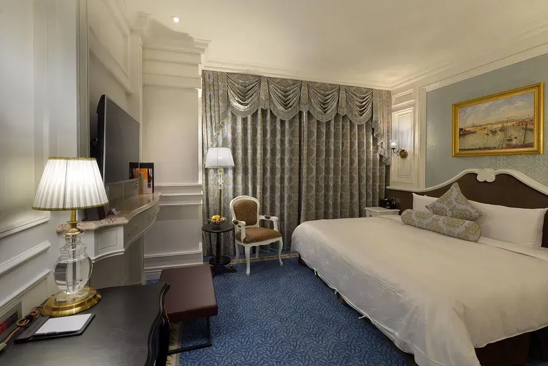 【High Speed Rail Holiday】 2-Day Free Travel at Tainan Rongxing Golden Tulip Hotel