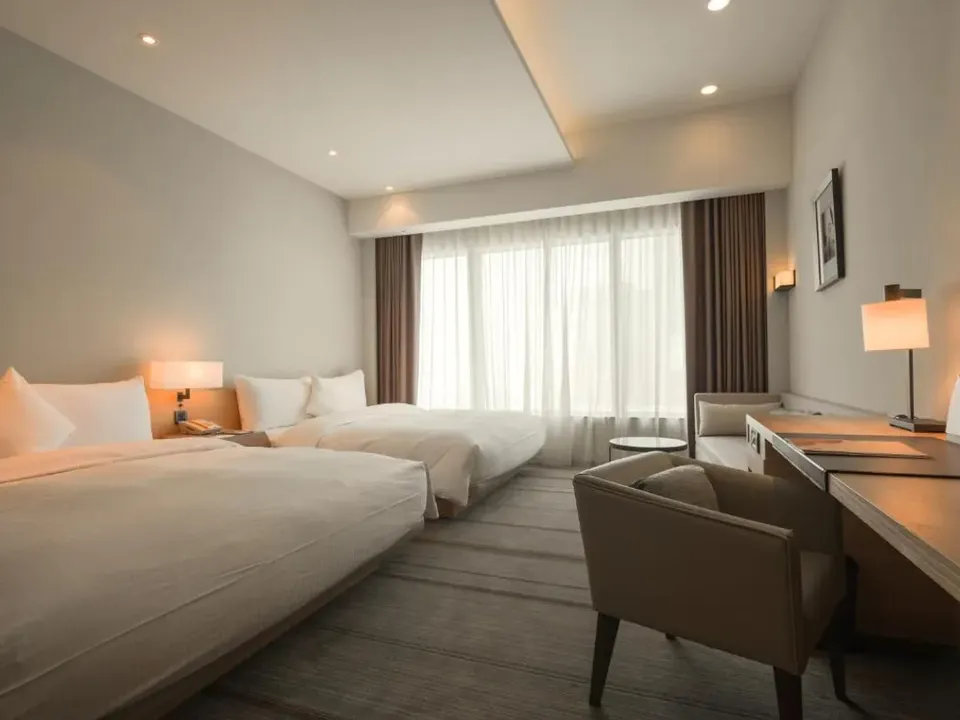 【高鐵假期】 和逸飯店．高雄中山館2日自由行｜近三多商圈、世運主場館-2