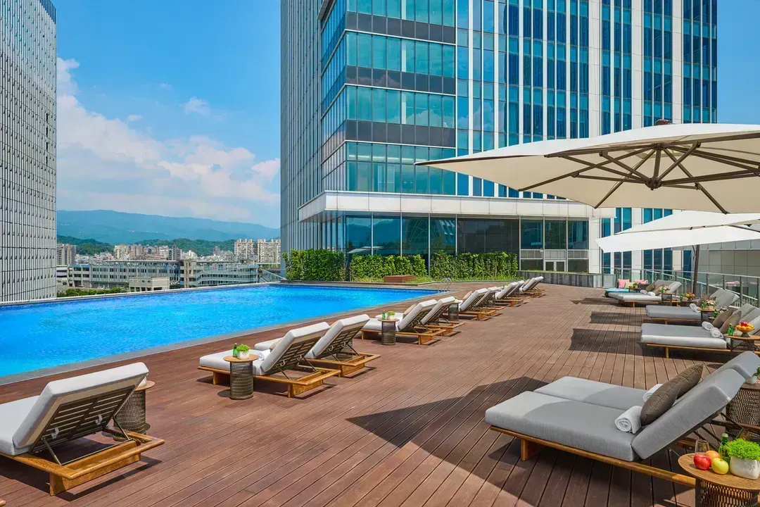 【High Speed Rail Holiday】 2-Day Free Travel at Grand Hi Lai Hotel Taipei