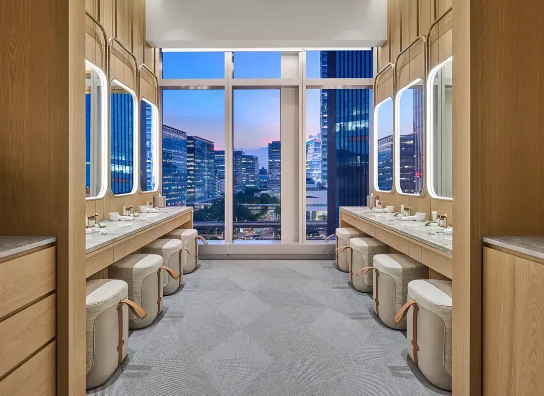 【High Speed Rail Holiday】 2-Day Free Travel at Grand Hi Lai Hotel Taipei